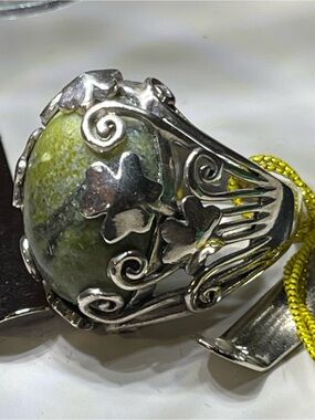 NWTGenuine Connemara Marble /Sterling Silver” 40 Shades of Green”Oval Ring Sz7.5